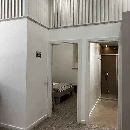 & Loft Apartment *